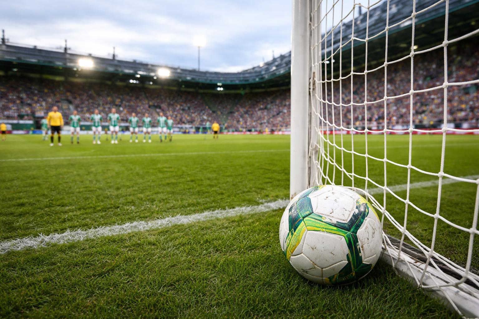 Redaktionelle Szene zum Thema „Rapid gewinnt nach frühem Dahl-Tor gegen Altach“