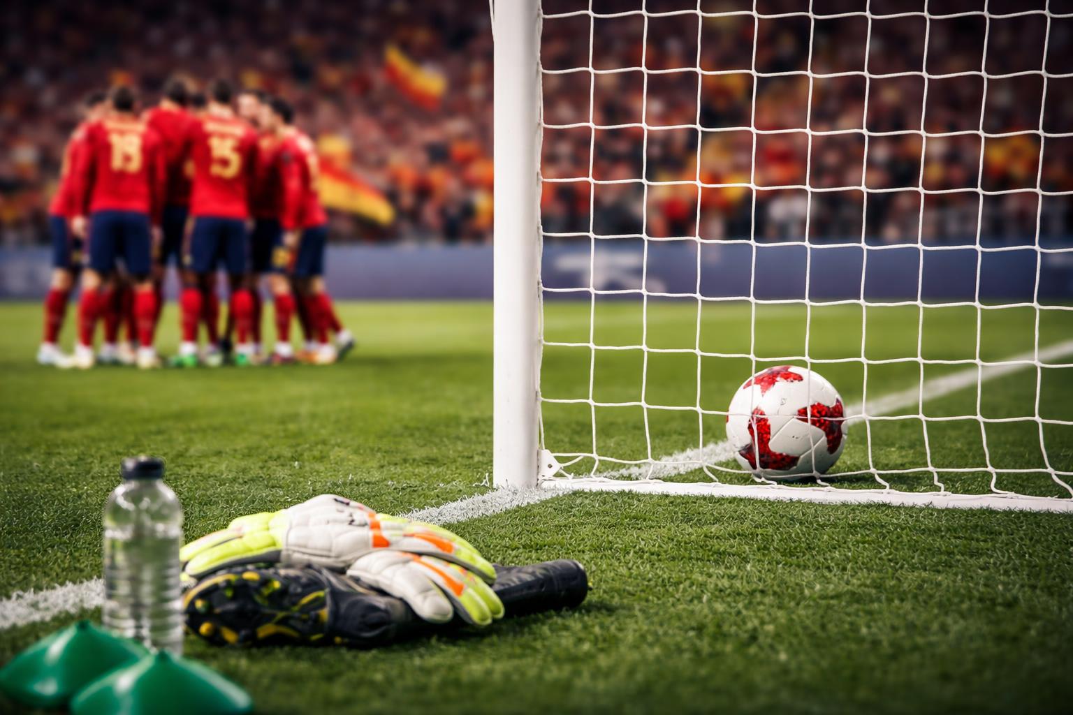 Redaktionelle Szene zum Thema „Spanien steht weiter ohne Gegentor und greift nach der WM-Historie“